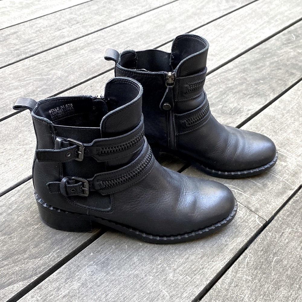 Fabianelli Black leather boots